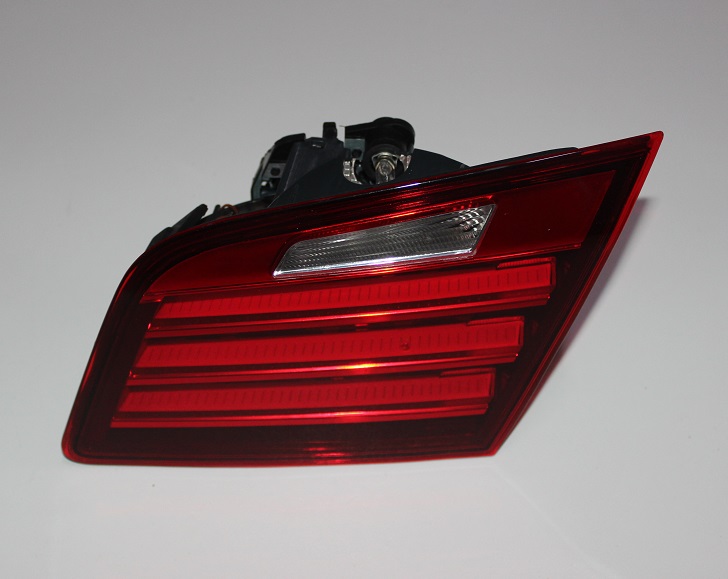 4ee59d7b-62d7-4f4e-a953-d948b9eee948.jpg 63217306161 STOP LAMBASI SOL DIŞ BTAP S.5 F10 LCI BMW277583 - Görsel 1