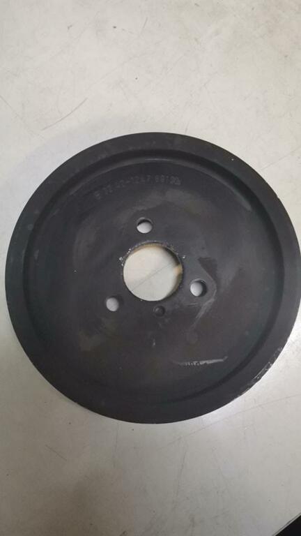 5540a2fd55bb181b4172a3f94a95adf2ff351e5c.jpeg BMW DİREKSİYON KASNAĞI M43 ABECK 32421247891 - Görsel 1
