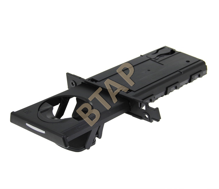 c1eff1f0-8576-41d1-97b9-52cd0b870fdc.png 51459173469 BARDAK TUTUCU SAĞ SİYAH BTAP S.3 E90 S.3 E90LCI BMW278708 - Görsel 1