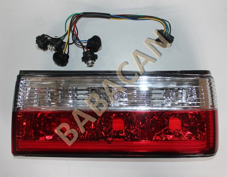 f1890a41-096d-475f-9815-856e59fd2a9f.jpg 63211386942 STOP LAMBASI SAĞ KRİSTAL BEYAZ BTAP S.3 E30 88-90 BMW276517 - Görsel 1