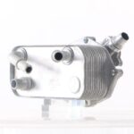 BMW E87-E90 Z4 N20-N53 YAĞ SOĞUTUCU 17217551647