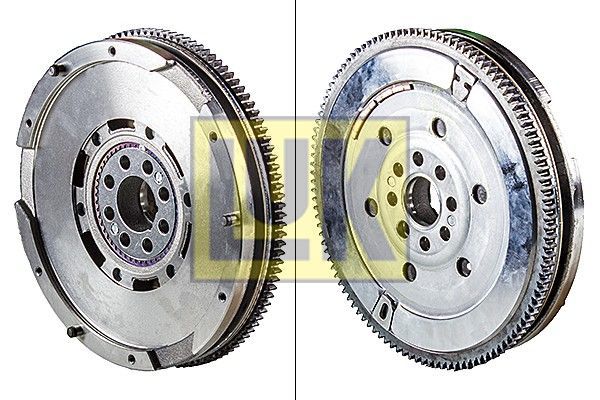 uTn2JLIHETZtAjNJPWVq0Hg8bzJUe8vm7CSKDpMXczs.jpg BMW E46-E39 M52-M54 VOLANT 21217512474 - Görsel 1