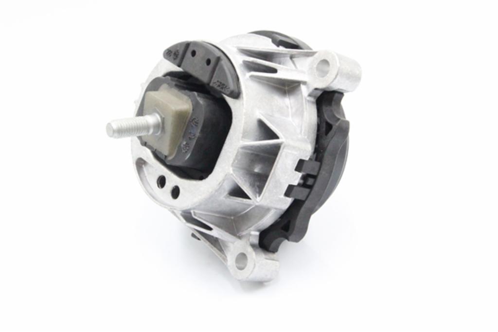 BMW F20-F25-F30 XD SAĞ MOTOR KULAĞI 22116856184 BMW F20-F25-F30 XD Sağ Motor Kulağı 22116856184