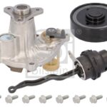 BMW G30-G05-G11 B57 Su Pompası OEM numarası 11518582740’dır. Bu parça motor soğutma sisteminde görev alarak suyun devirdaimini sağlar. Konumu motorun ön kısmında olup kayış ile tahrik edilen kasnaklı yapıdadır. Görevi