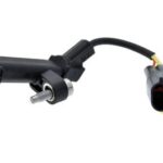 RANGE ROVER 2.7D-3.0D krank sensörü Bosch üretimidir OEM kodu LR021956 ile tam uyumludur motor devrini hassas biçimde ölçerek yakıt enjeksiyon ve ateşleme sisteminin doğru çalışmasını sağlar yüksek sıcaklık ve titreşime dayanıklıdır uzun ömürlüdür motor performansını ve yakıt verimliliğini artırır montajı kolaydır orijinal parça kalitesindedir ve motorun stabil çalışmasına katkı sağlar