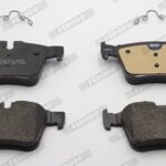 RANGE ROVER 2.0D arka fren balatası Ferodo kalitesindedir OEM kodu LR061385 ile tam uyumludur yüksek fren performansı ve kısa durma mesafesi sağlar sessiz çalışma sunar yüksek sıcaklıklarda bile etkin frenleme kabiliyetini korur uzun ömürlü malzeme yapısıyla dayanıklıdır montajı kolaydır orijinal parça standardında üretilmiştir ve sürüş güvenliğini en üst seviyede tutar